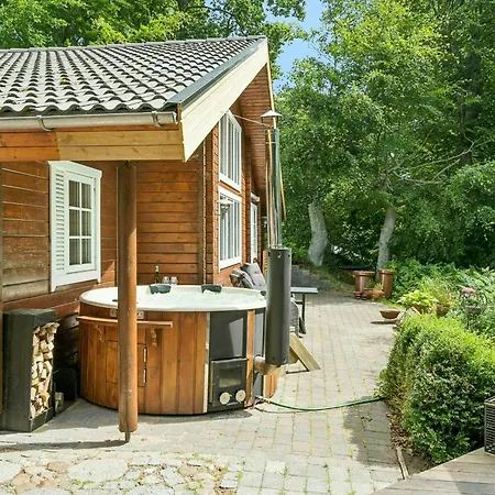 Summer House With Annex Near In Fjellerup * Glesborg