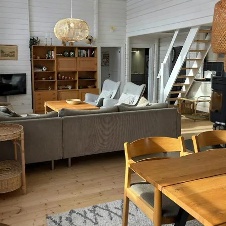 Summer House With Annex Near In Fjellerup Glesborg